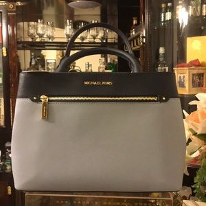Michael Kors Hailee Medium Satchel Pale Blue/Navy